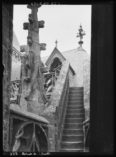 Escalier de dentelle