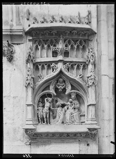 Bas-relief transept, l'adoration