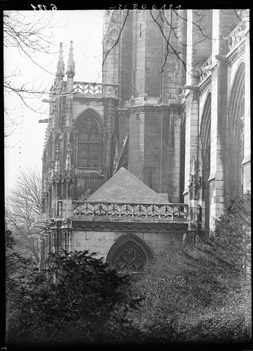 Sacristie de Saint-Ouen vue du jardin