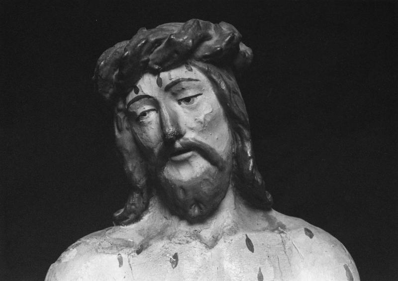 statue : Christ souffrant ou Christ aux liens, détail de la tête couronnée d'épines