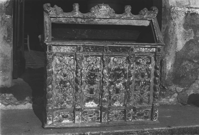 châsse-reliquaire, vue du revers - © Ministère de la Culture (France), Médiathèque du patrimoine et de la photographie (objets mobiliers), tous droits réservés