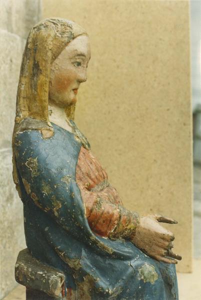 statuette : Vierge, côté droit - © Ministère de la Culture (France), Médiathèque du patrimoine et de la photographie (objets mobiliers), tous droits réservés