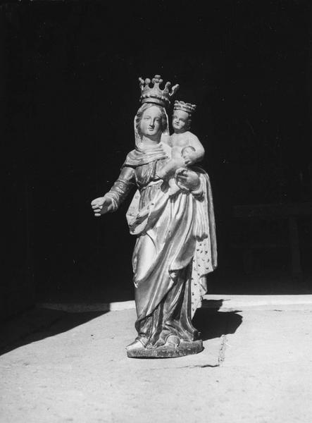 statue : Vierge à l'Enfant