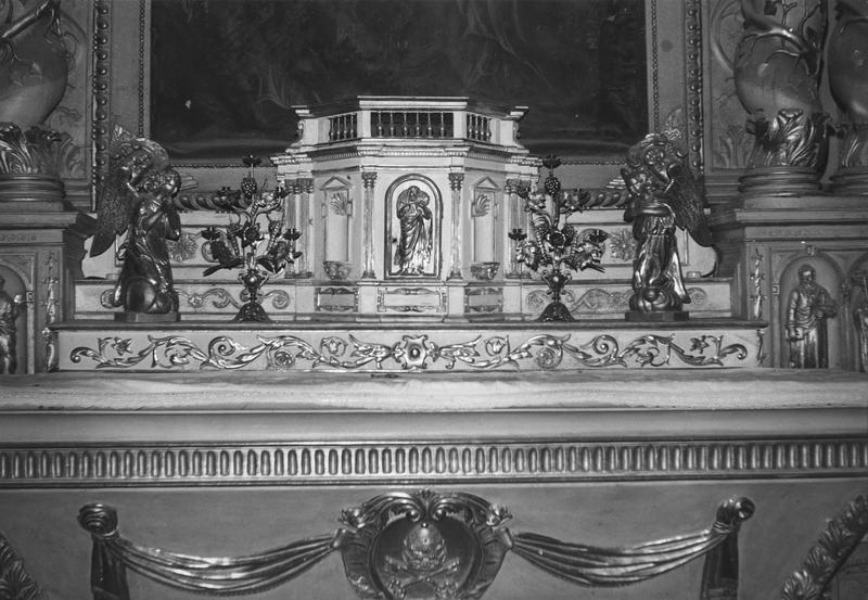 tabernacle du maître-autel - © Ministère de la Culture (France), Médiathèque du patrimoine et de la photographie (objets mobiliers), tous droits réservés