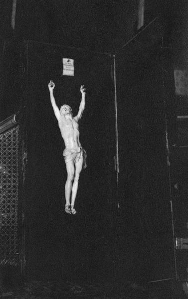 statuette : Christ en croix - © Ministère de la Culture (France), Médiathèque du patrimoine et de la photographie (objets mobiliers), tous droits réservés