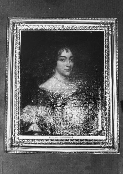 tableau : portrait d'une des soeurs Mancini, nièce de Mazarin - © Ministère de la Culture (France), Médiathèque du patrimoine et de la photographie (objets mobiliers), tous droits réservés