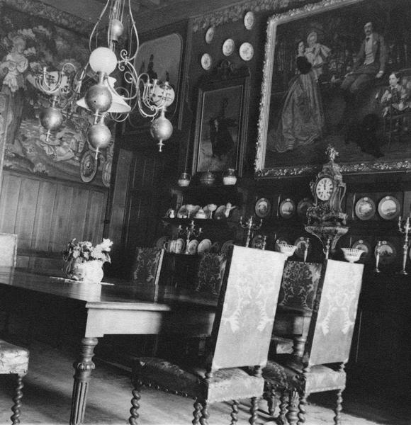salon à manger - © Ministère de la Culture (France), Médiathèque du patrimoine et de la photographie (objets mobiliers), tous droits réservés