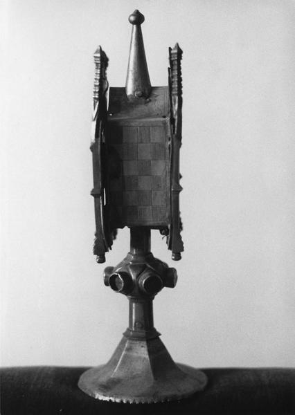 reliquaire-monstrance, vue de côté