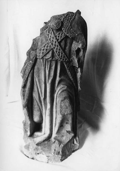 statue : Ange de l'Annonciation - © Ministère de la Culture (France), Médiathèque du patrimoine et de la photographie (objets mobiliers), tous droits réservés
