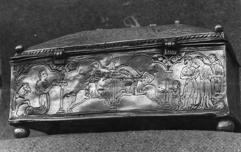 coffret, vue de face (trésor d'art religieux) - © Ministère de la Culture (France), Médiathèque du patrimoine et de la photographie (objets mobiliers), tous droits réservés