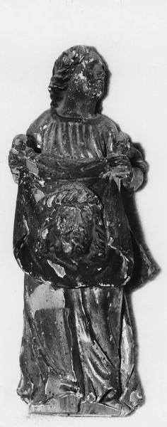 statue : sainte Véronique