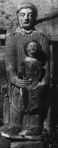 statue : Vierge en majesté, dite Notre-Dame d'Entremont - © Ministère de la Culture (France), Médiathèque du patrimoine et de la photographie (objets mobiliers), tous droits réservés