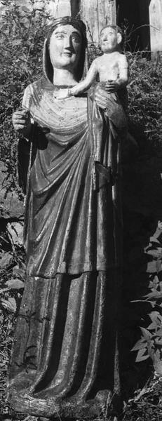 statue : Vierge à l'enfant - © Ministère de la Culture (France), Médiathèque du patrimoine et de la photographie (objets mobiliers), tous droits réservés