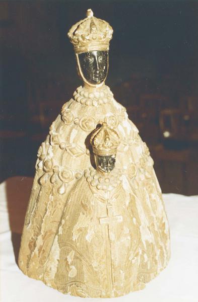 Groupe sculpté : Vierge noire à l'Enfant dite Notre-Dame de Solignac