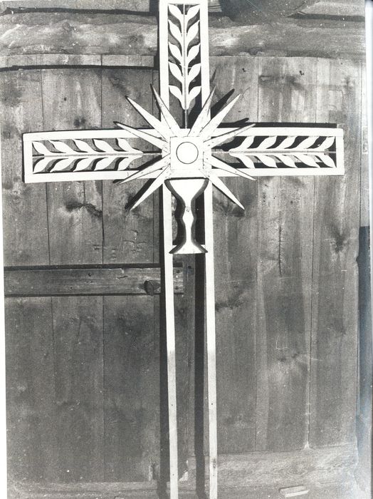 croix pour reposoir - © Ministère de la Culture (France), Médiathèque du patrimoine et de la photographie, diffusion RMN-GP