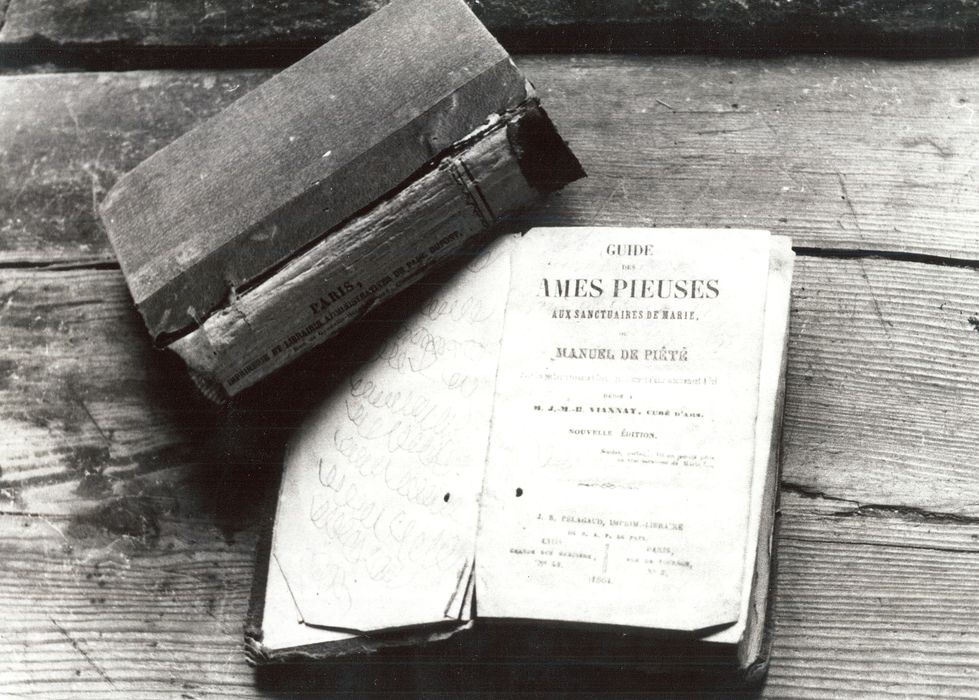 livre : Guide des Ames Pieuses aux sanctuaires de Marie ou Manuel de Piété - © Ministère de la Culture (France), Médiathèque du patrimoine et de la photographie, diffusion RMN-GP