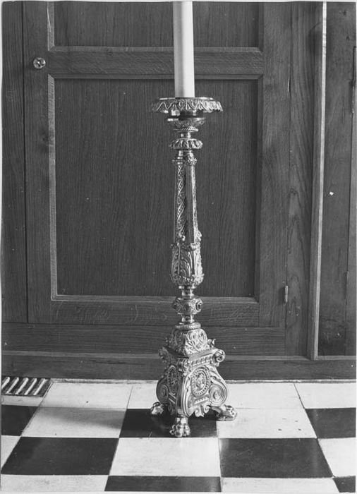quatre chandeliers (flambeaux) - © Ministère de la Culture (France), Médiathèque du patrimoine et de la photographie, Tous droits réservés
