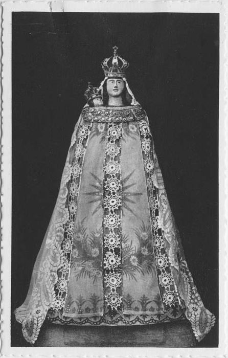 statue : Vierge à l'Enfant - © Ministère de la Culture (France), Médiathèque du patrimoine et de la photographie, Tous droits réservés