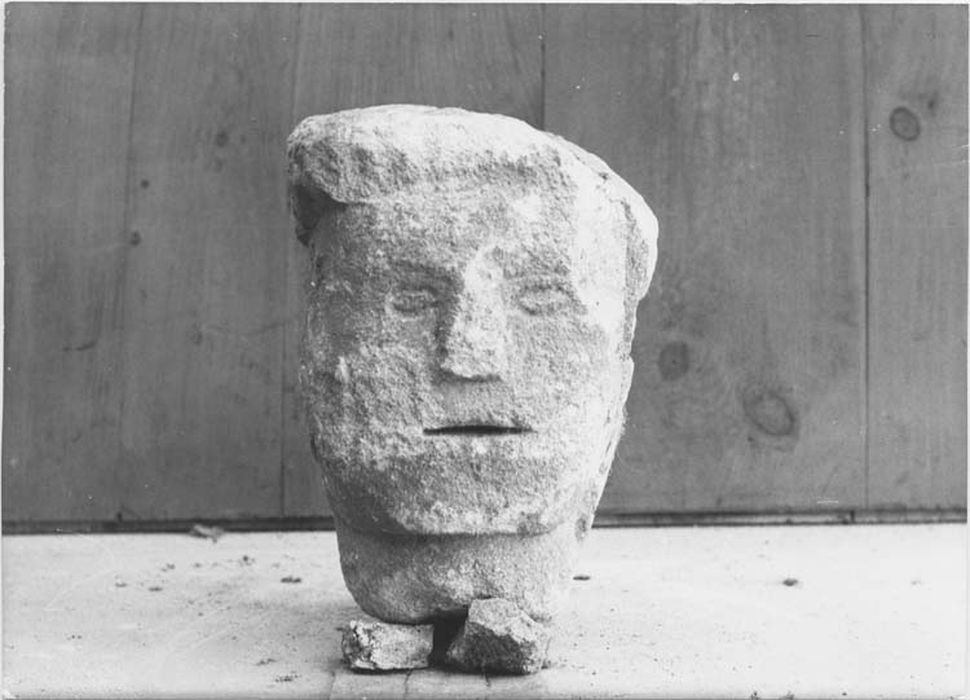 tête : Janus