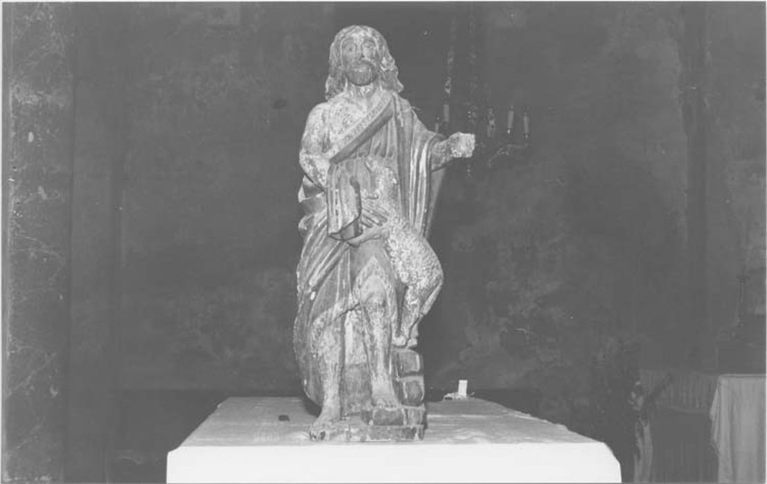 statue : Saint Jean-Baptiste