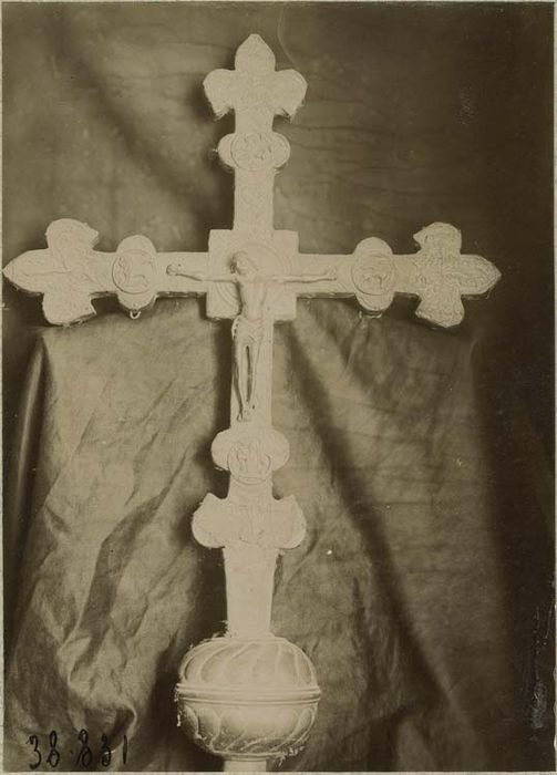 croix de procession - © Ministère de la Culture (France), Médiathèque du patrimoine et de la photographie, diffusion RMN-GP