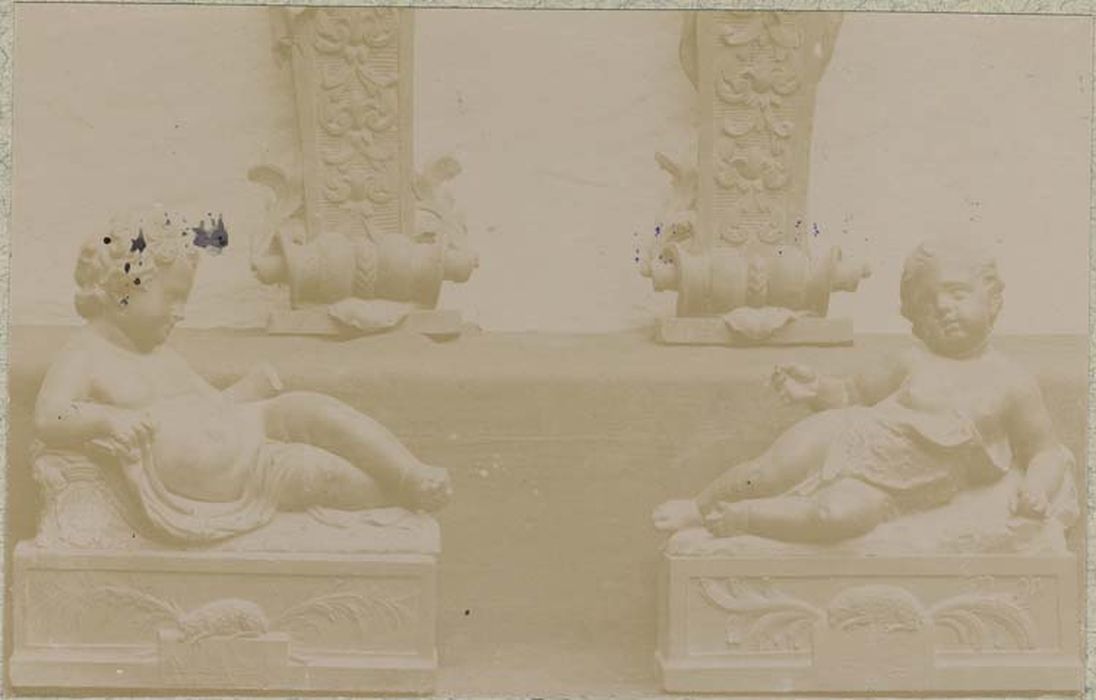 statues (termes, petite nature) : anges - © Ministère de la Culture (France), Médiathèque du patrimoine et de la photographie, diffusion RMN-GP