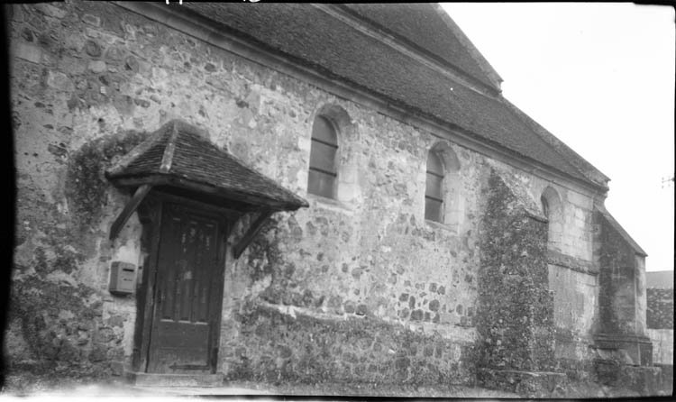 Nef, façade latérale