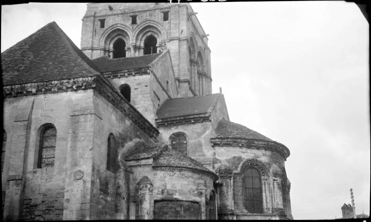 Clocher, transept et chevet