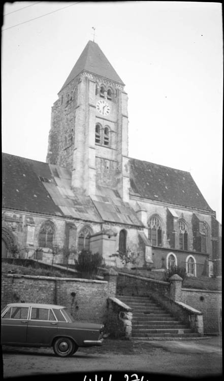 Accès à l'église et clocher