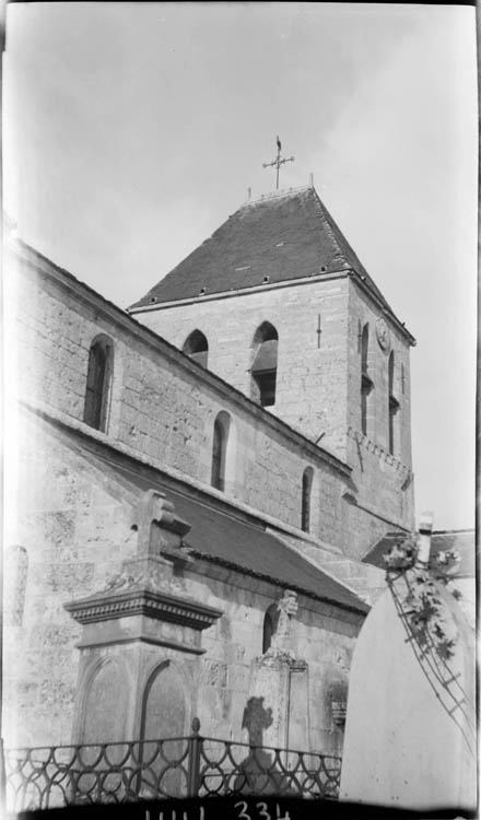 Clocher et façade latérale