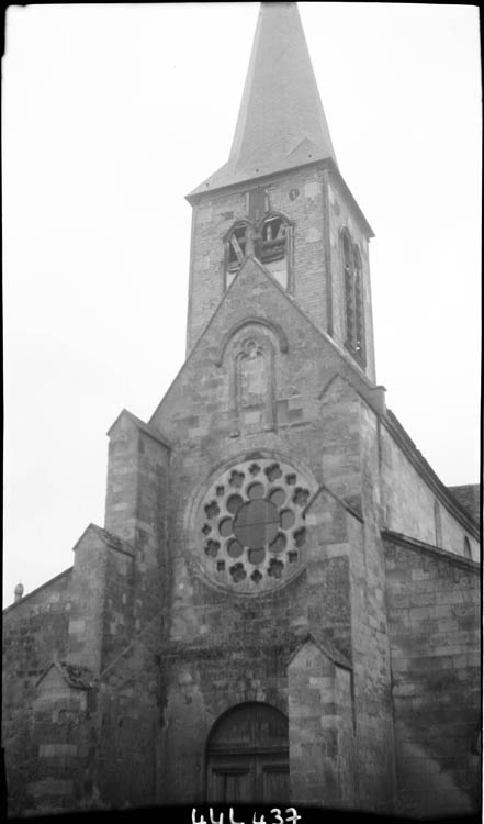 Clocher et façade occidentale