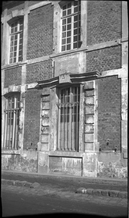 Façade sur rue, détail