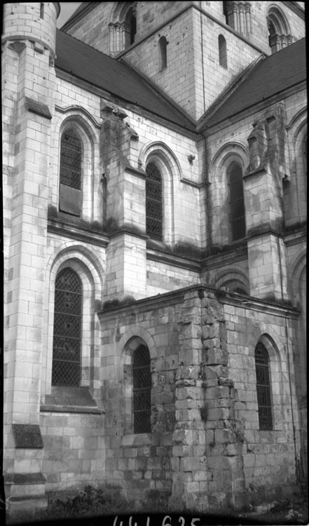 Angle sud-est transept et choeur