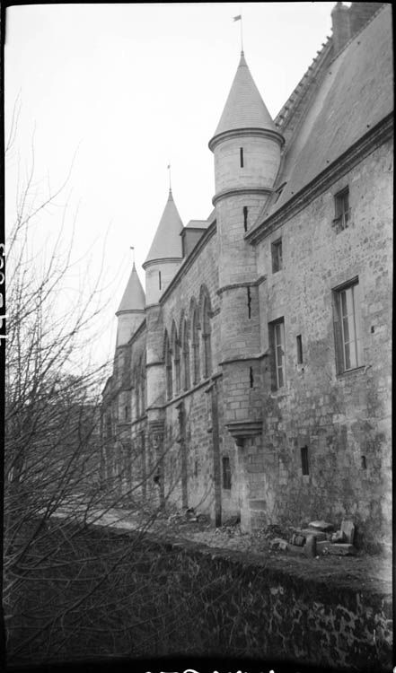 Vue de la façade côté rue