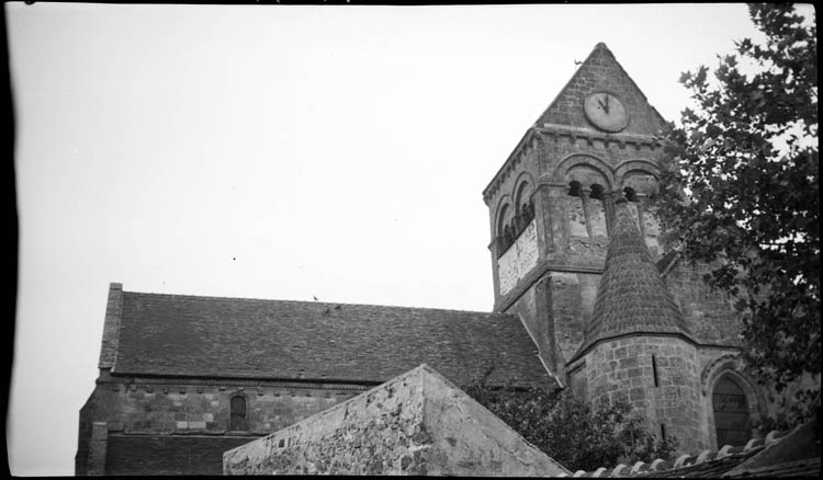 Clocher et toiture de la nef