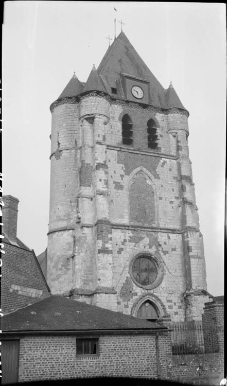 Clocher, côté ouest