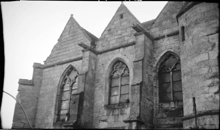 Murs pignons de la façade latérale