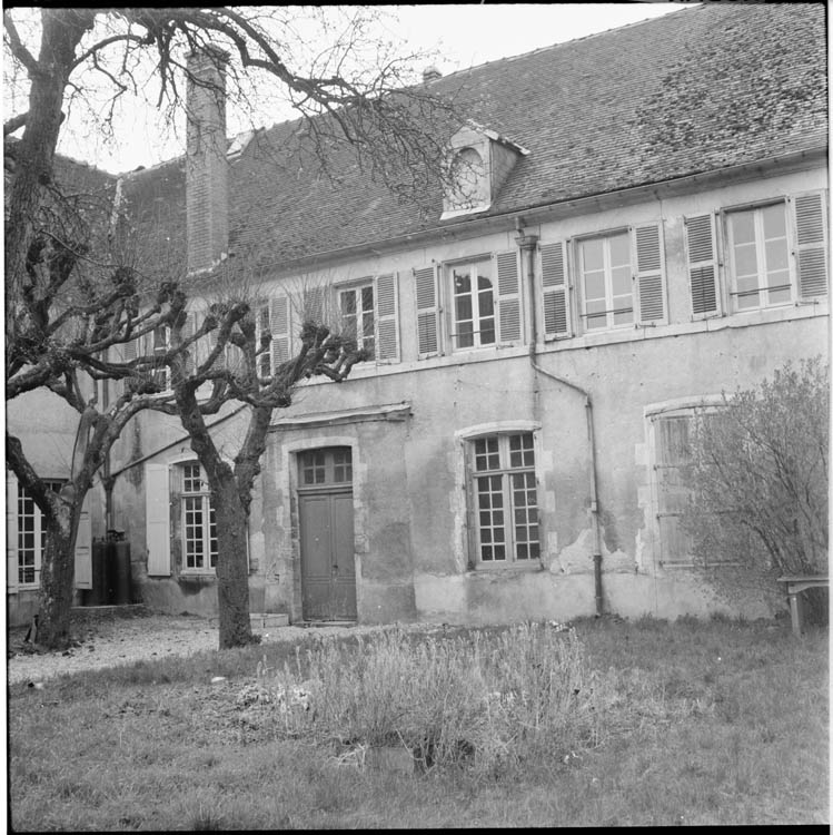 Façade sur le jardin