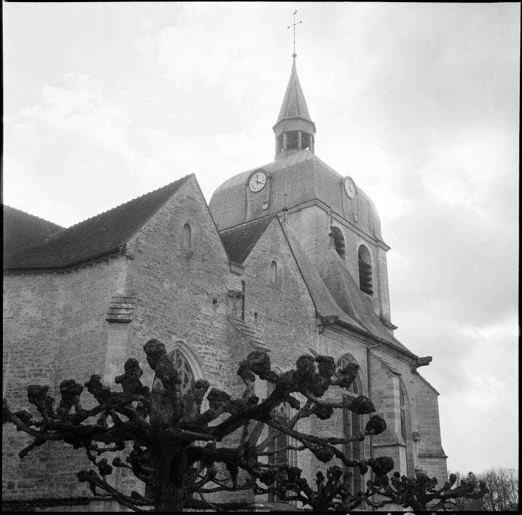 Façade latérale avec clocher