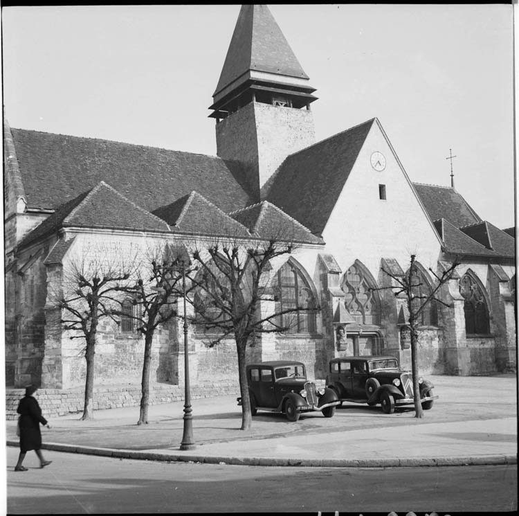 Façade latérale ; automobiles