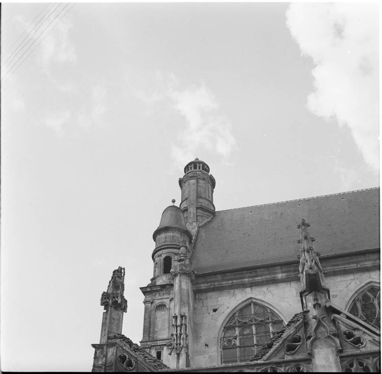 Façade latérale : partie haute