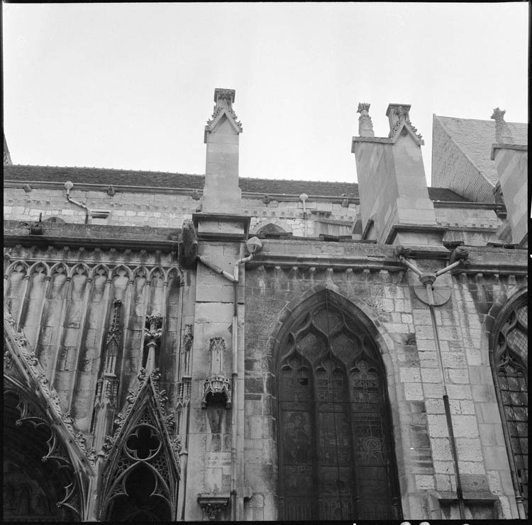 Façade latérale, détail