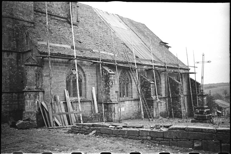 Façade latérale échafaudée