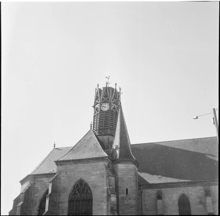 Tourelle, transept et clocher