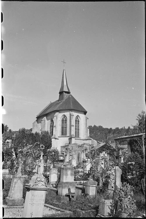 Chevet vu depuis le cimetière