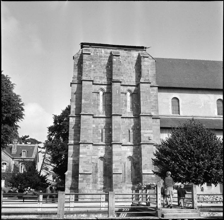 Clocher avant restitution de la flèche