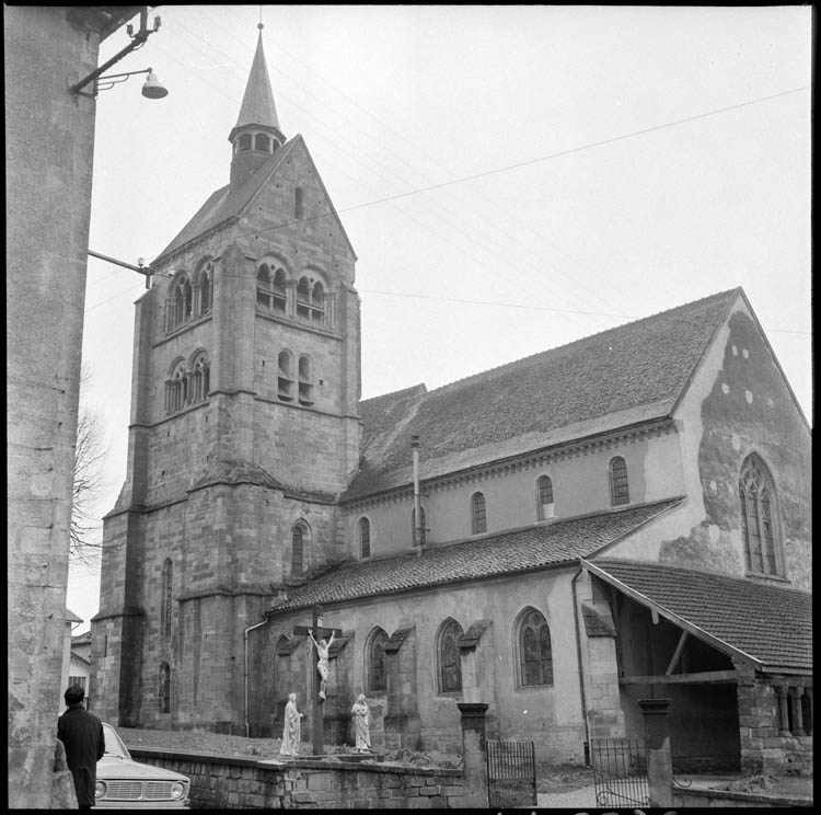 Façade latérale avec clocher