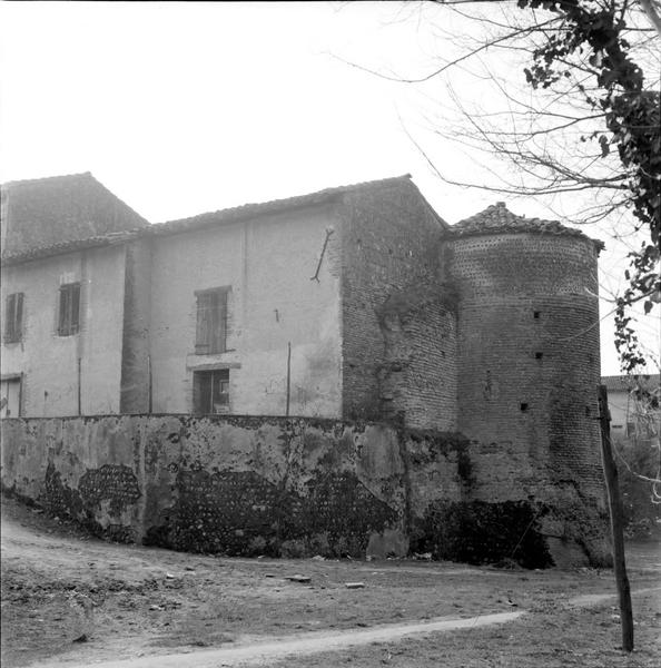 Tour de l'enceinte