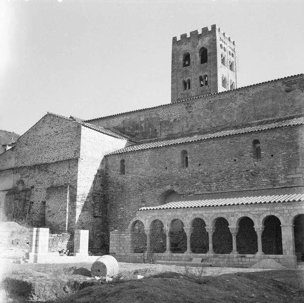 Angle sud-est du cloître