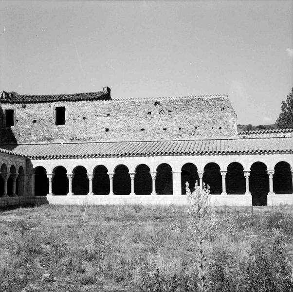 Cloître